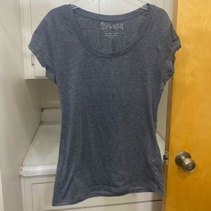 Gray t shirt